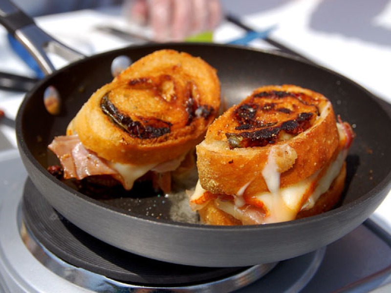 Tomato-Prosciutto Grilled Cheese